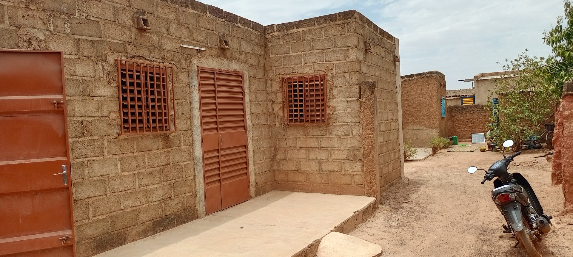 Cour commune